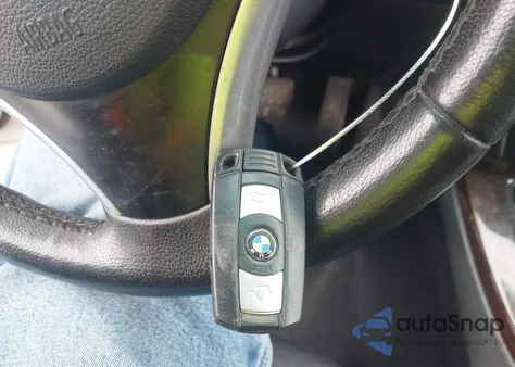 2009 BMW 328I xDrive z USA, uszkodzony, nr VIN WBAPK53519A645435